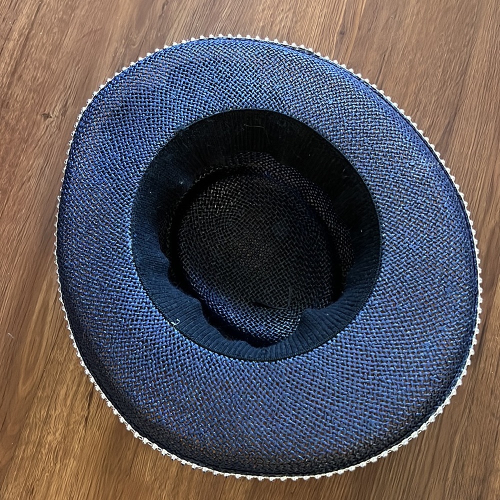 Navy blue hat. #741 - Picture 4 of 4